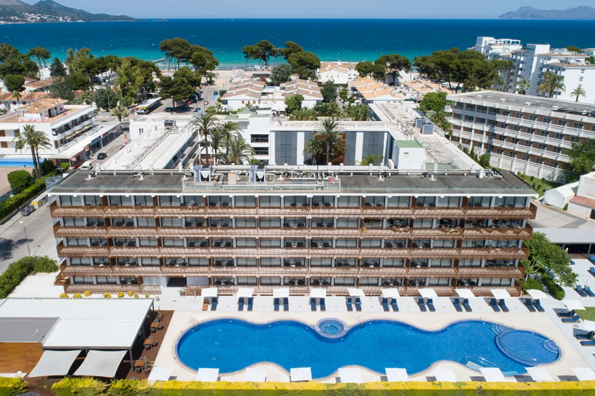 LAS GAVIOTAS SUITES HOTEL & SPA