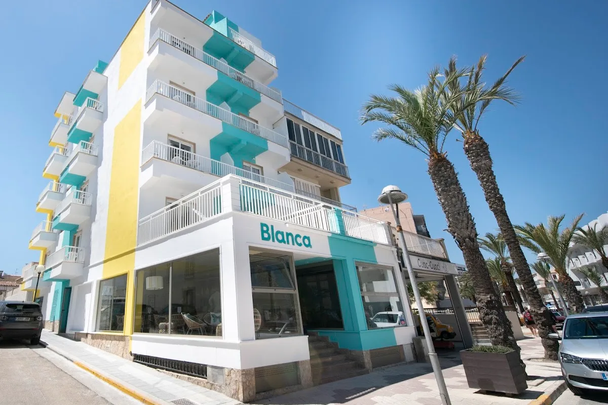 HOSTAL BLANCA