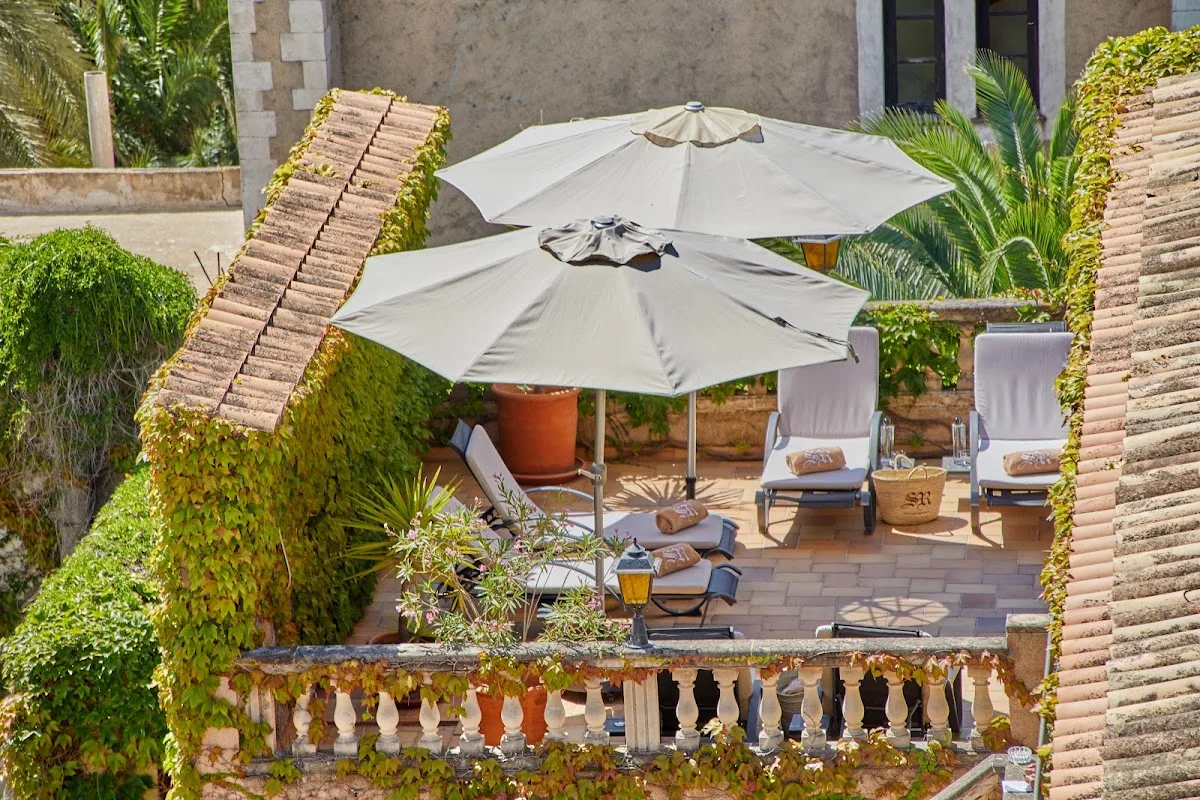 PETIT HOTEL SES ROTGES