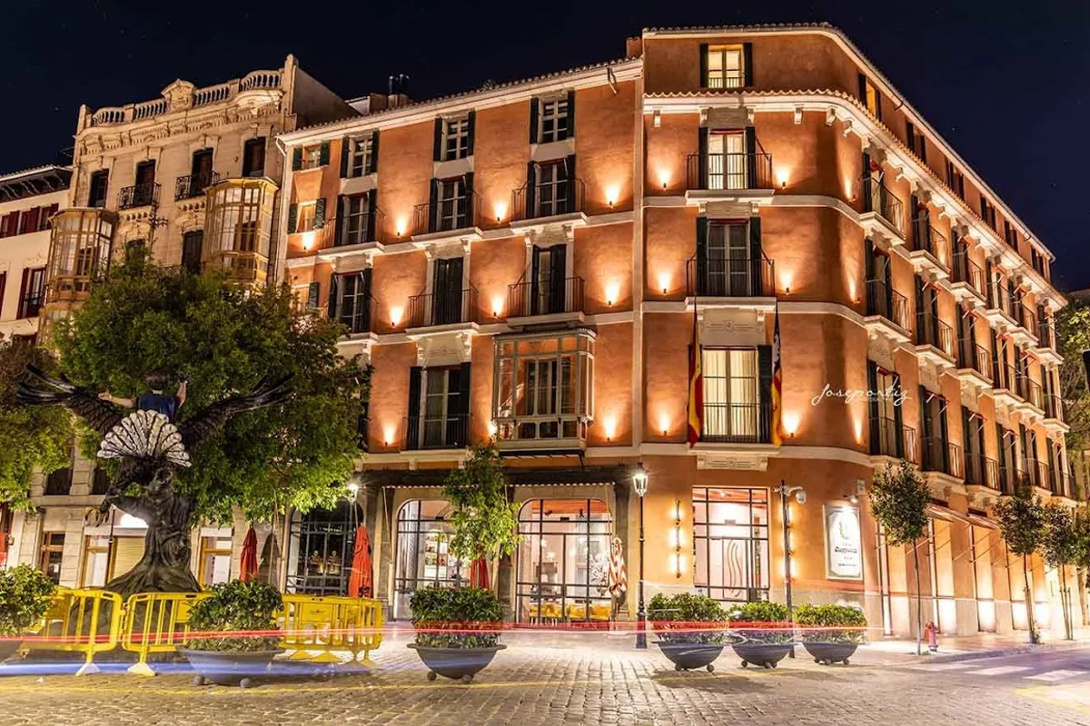 HOTEL CAPPUCCINO