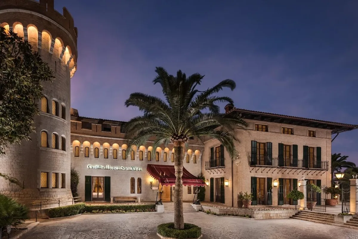 CASTILLO HOTEL SON VIDA