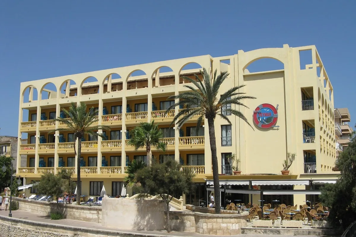 MIX HOTEL PEYMAR