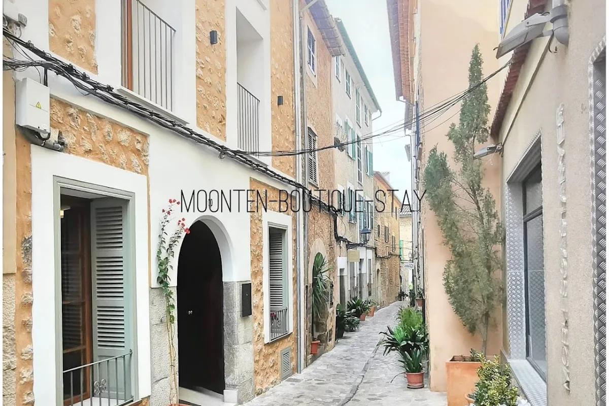 MOONTEN