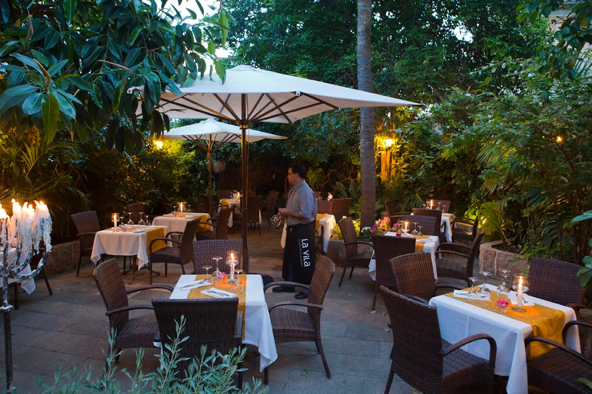 HOTEL LA VILA