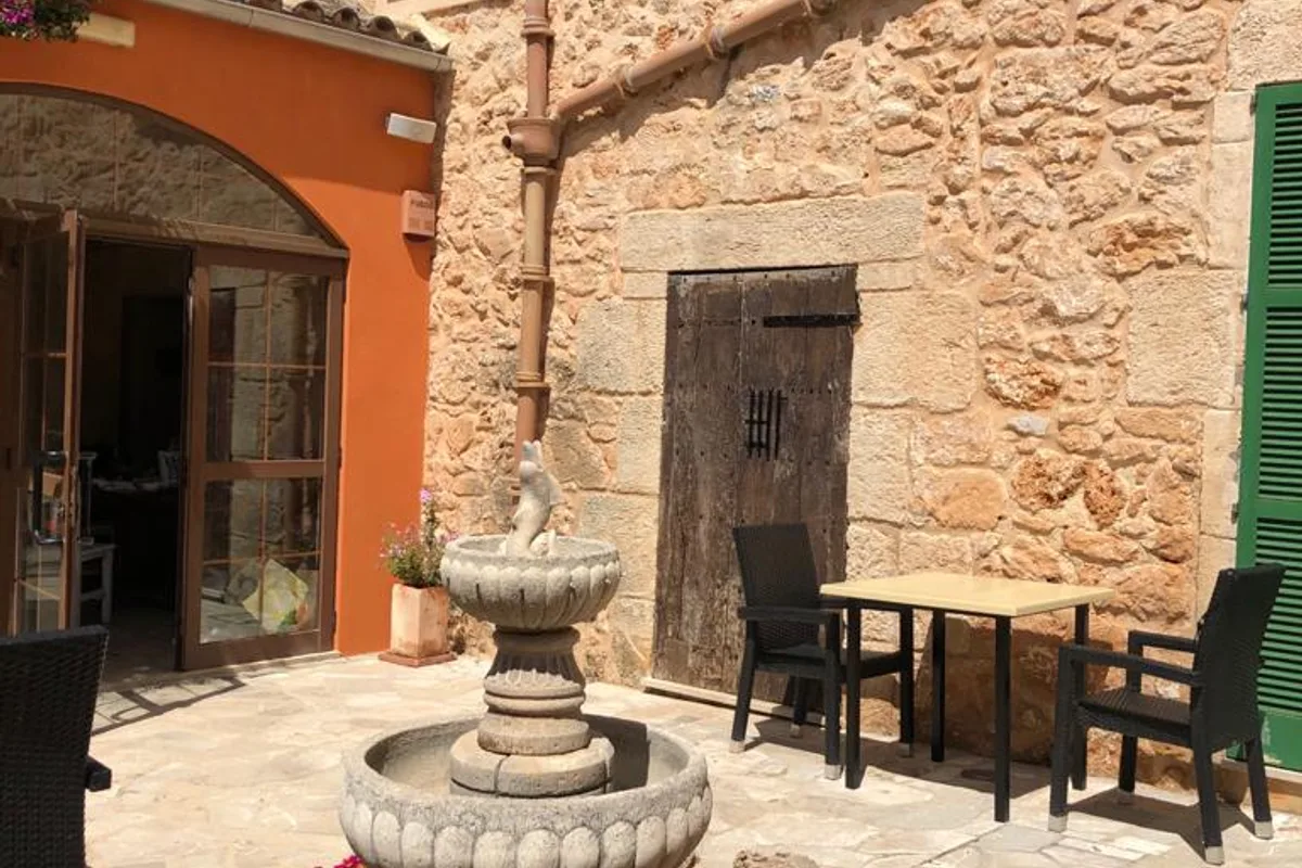 PETIT ALGAIDA HTL