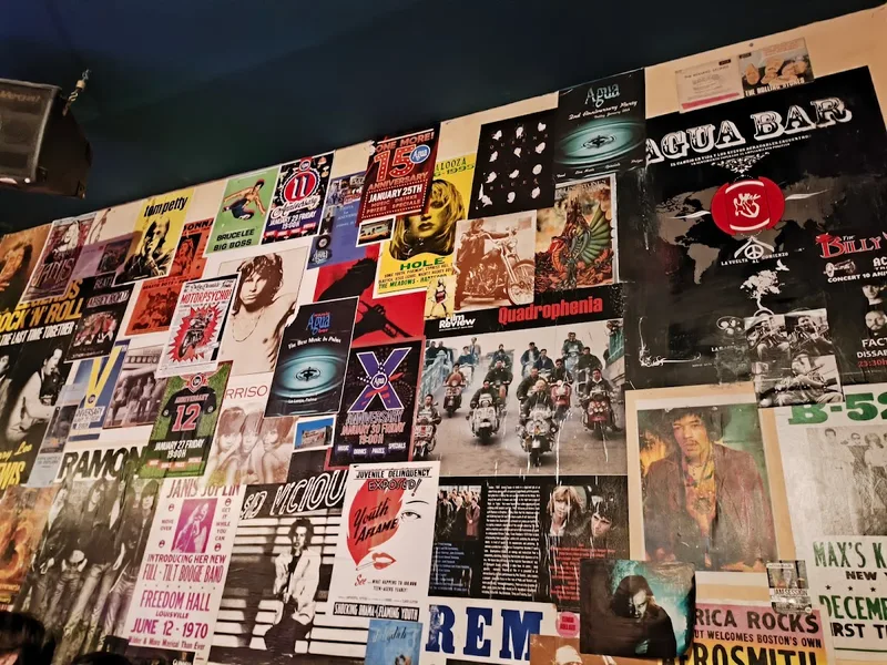AGUA BAR foto 2