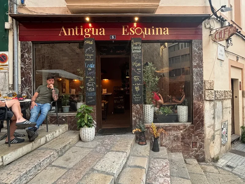 CAFE ANTIQUARI foto 3