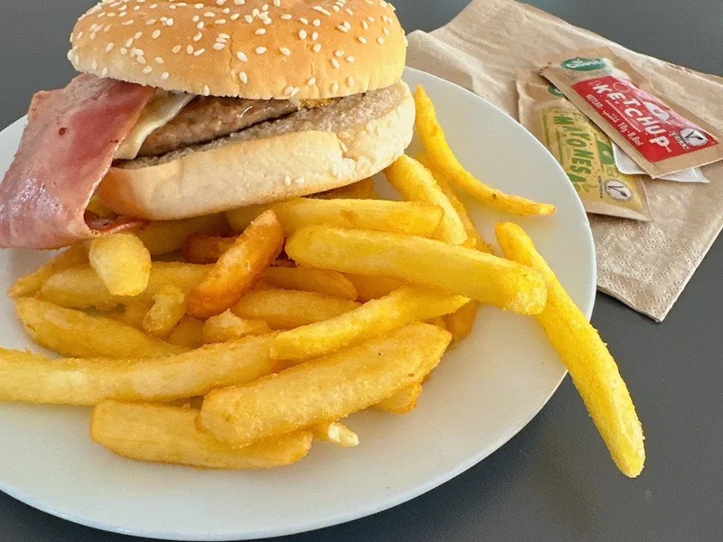 CAFETERIA JOVELLANOS foto 1