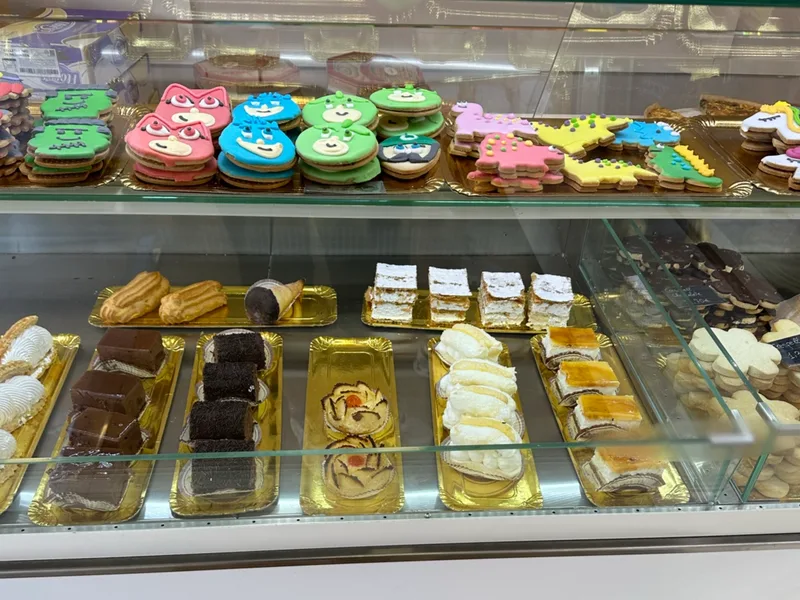 PASTELERÍA BALLESTER foto 3