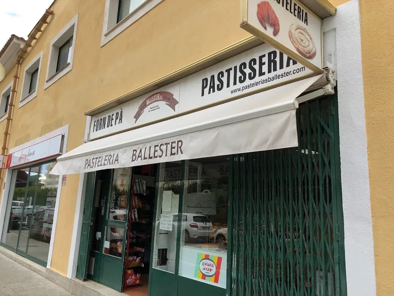 PASTELERÍA BALLESTER foto 4