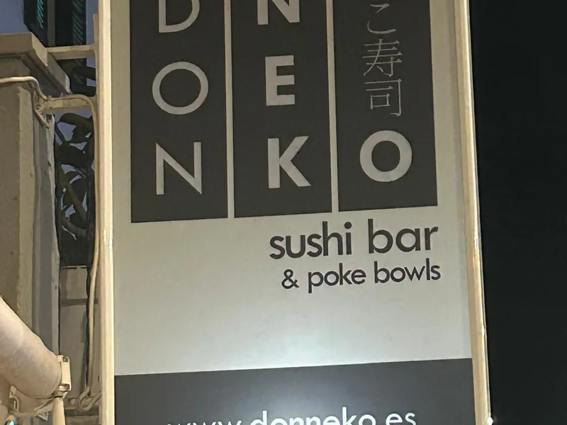 NEKOS POKE foto 2