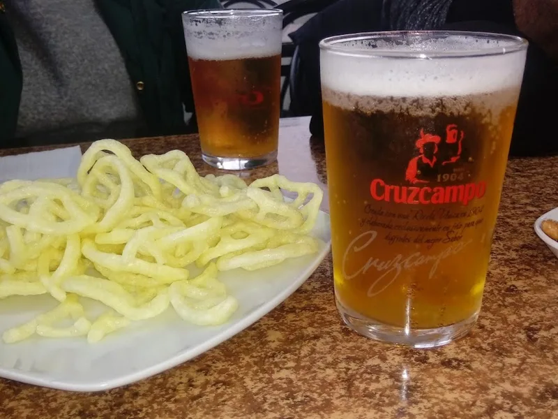 BAR AQUÍ ME QUEDO foto 1