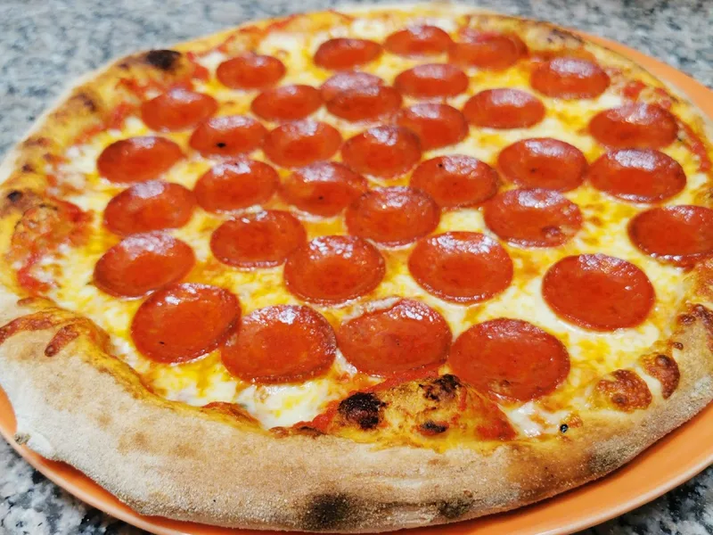 PIZZA PLUS foto 3