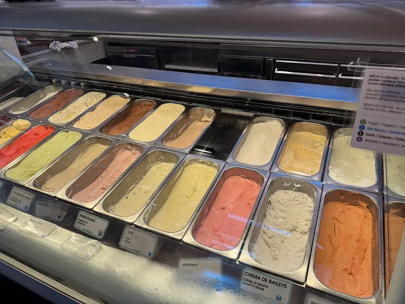 GELATERIA CA´N MIQUEL foto 3