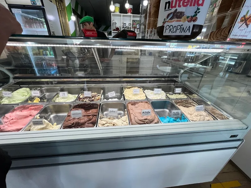 LA BOUTIQUE DEL GELATO foto 3