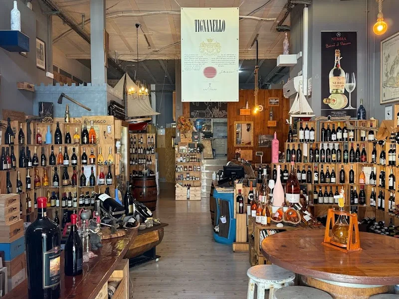 THE WINE INN foto 1