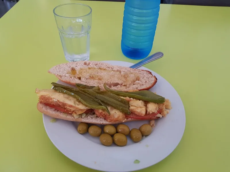 CAFETERIA ALEJANDRO foto 4