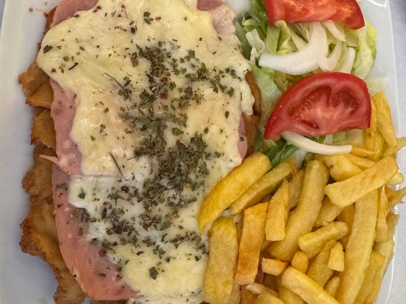 A TU GUSTO foto 3