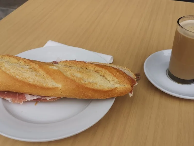 CAFES I DOLÇOS A&M foto 1