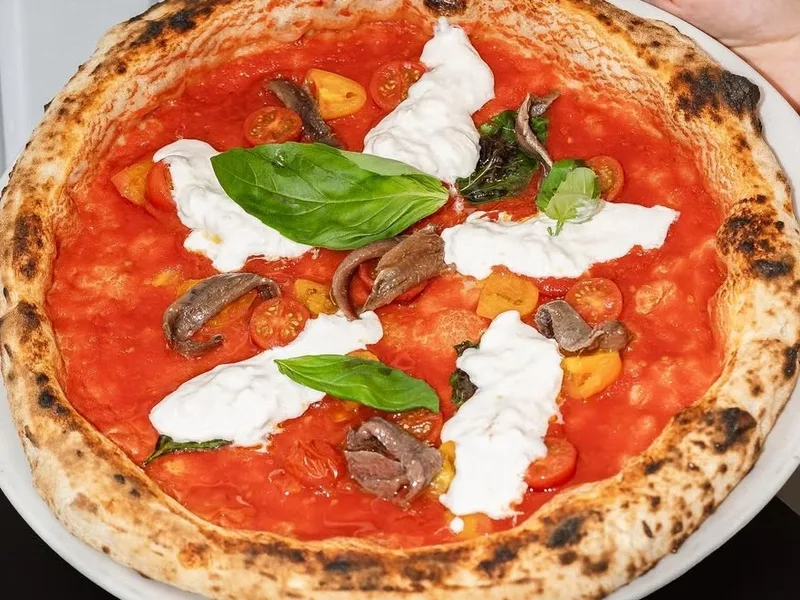 INFINITO PIZZERIA NAPOLETANA foto 3
