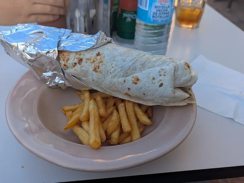 KEBAB-PIZZERIA EL MAESTRO foto 3