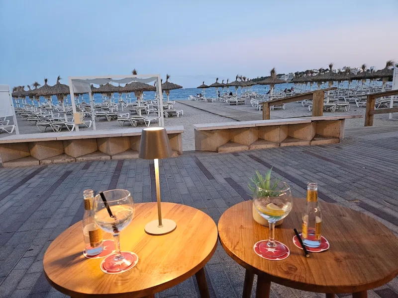 AZUR BEACH CLUB foto 4