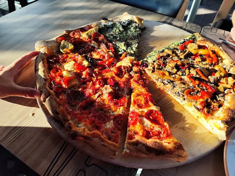 ECCO, MI PIZZA foto 3