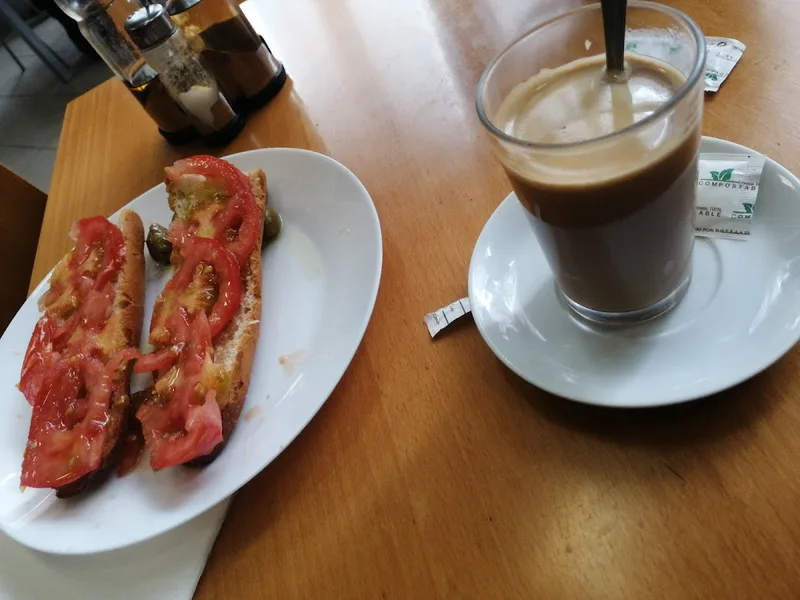 CAFETERIA JURADO foto 4