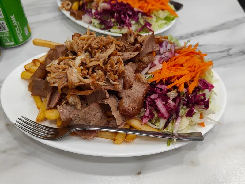 ALI BABA PIZZA & DÖNER foto 3