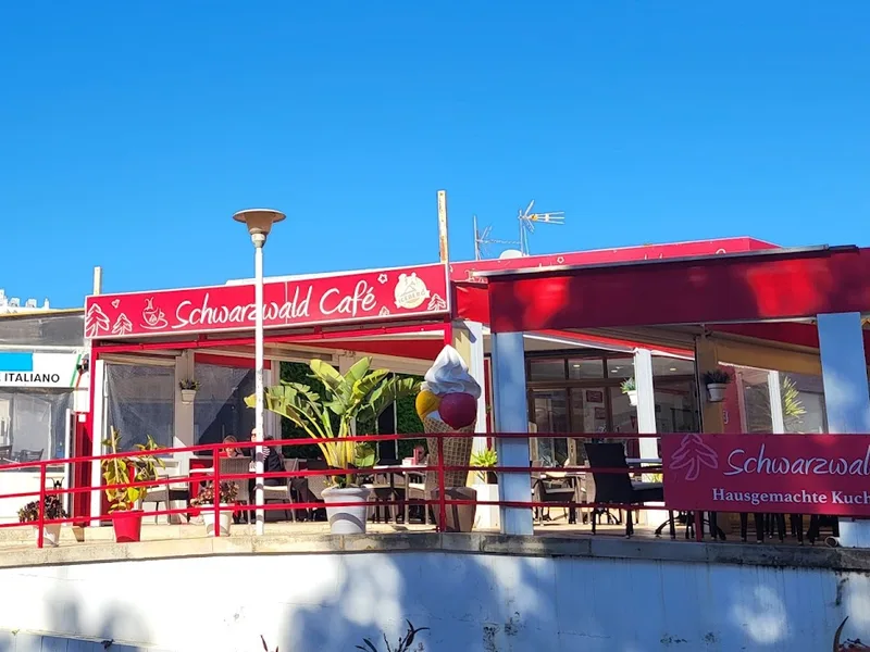 SCHWARZWALD CAFE foto 3