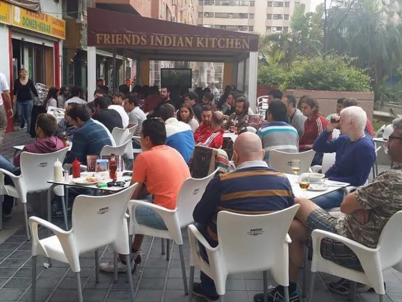 FRIENDS DONER KEBAB foto 2