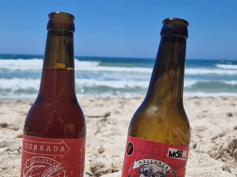 CERVESA MON foto 2