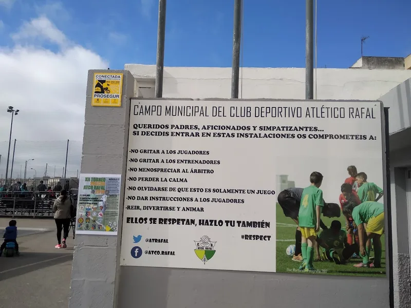 CAMPO DE FUTBOL DEL RAFAL foto 4