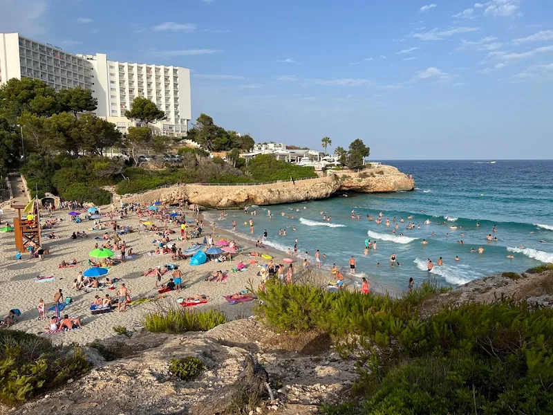 CALA DOMINGOS foto 1