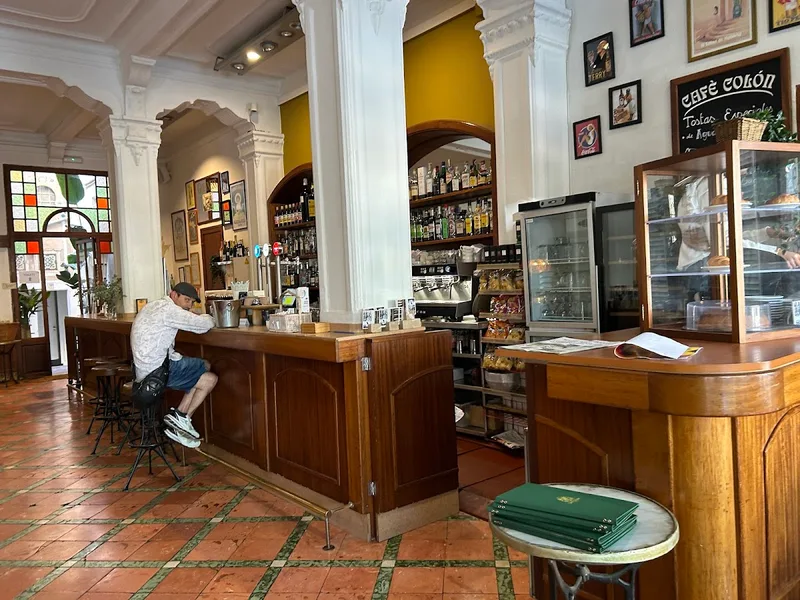 CAFE COLON foto 4