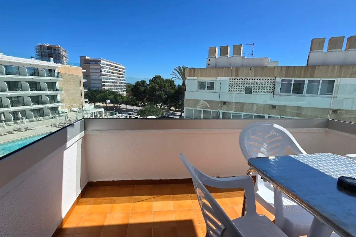 APARTAMENTOS MARINA PALMANOVA