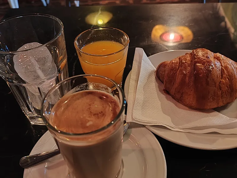 FRESCO CAFE foto 3