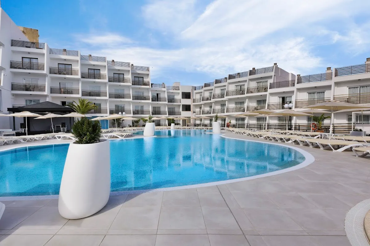 PALMANOVA SUITES BY TRH