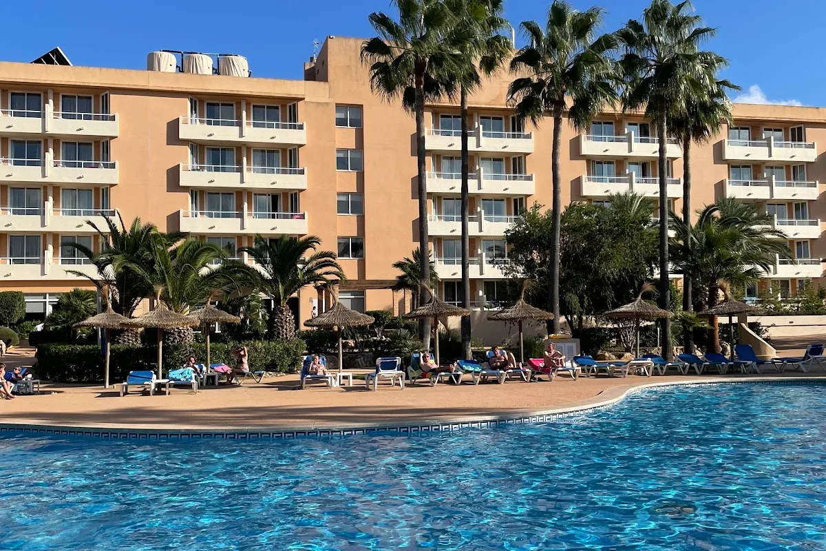GARBI CALA MILLOR