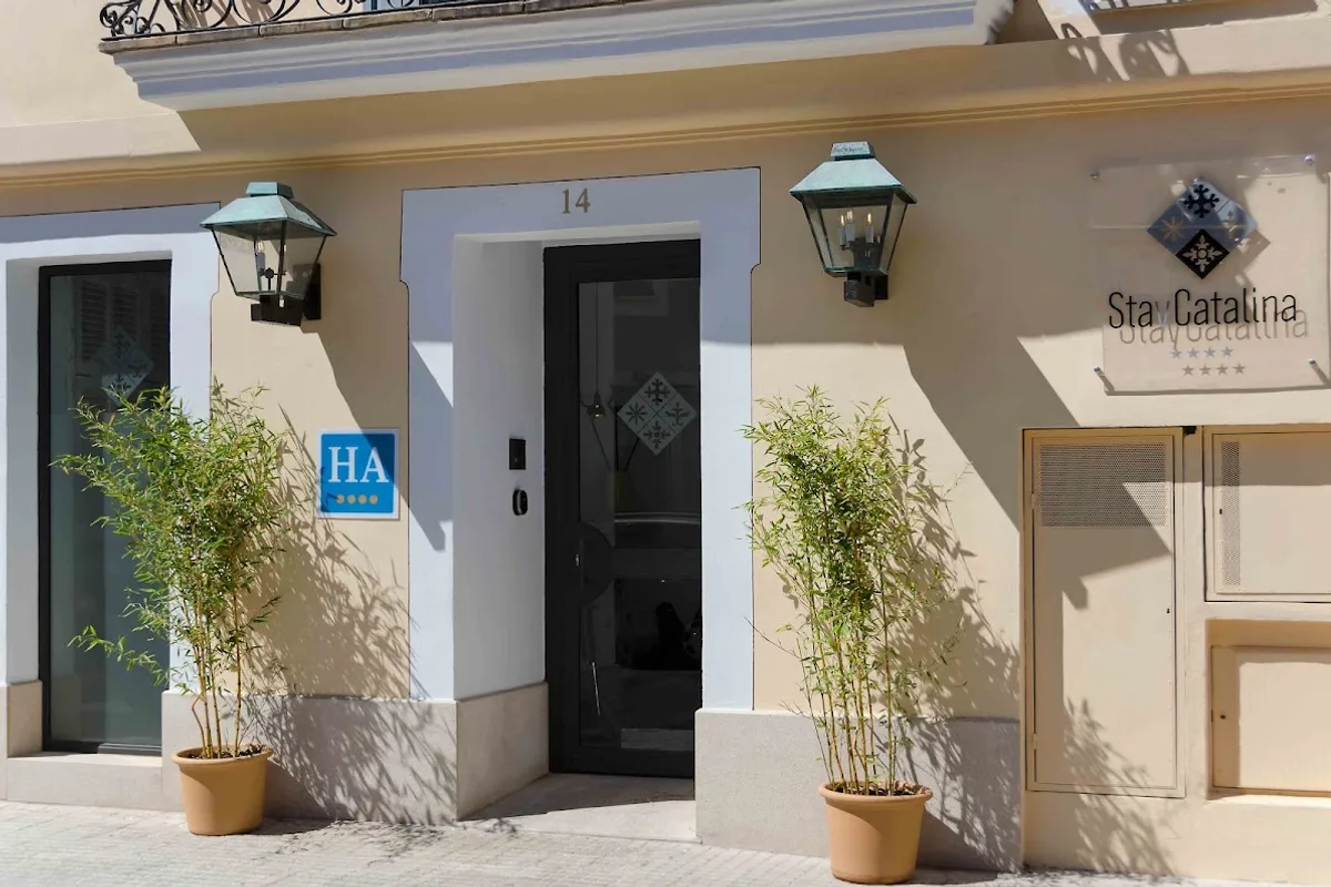 STAYCATALINA BOUTIQUE HOTEL-APARTAMENTS