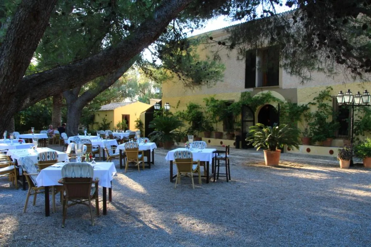 PREDIO SON SERRA